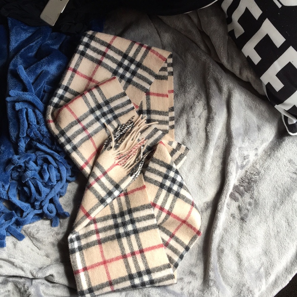100% Authentic Burberry Scarf